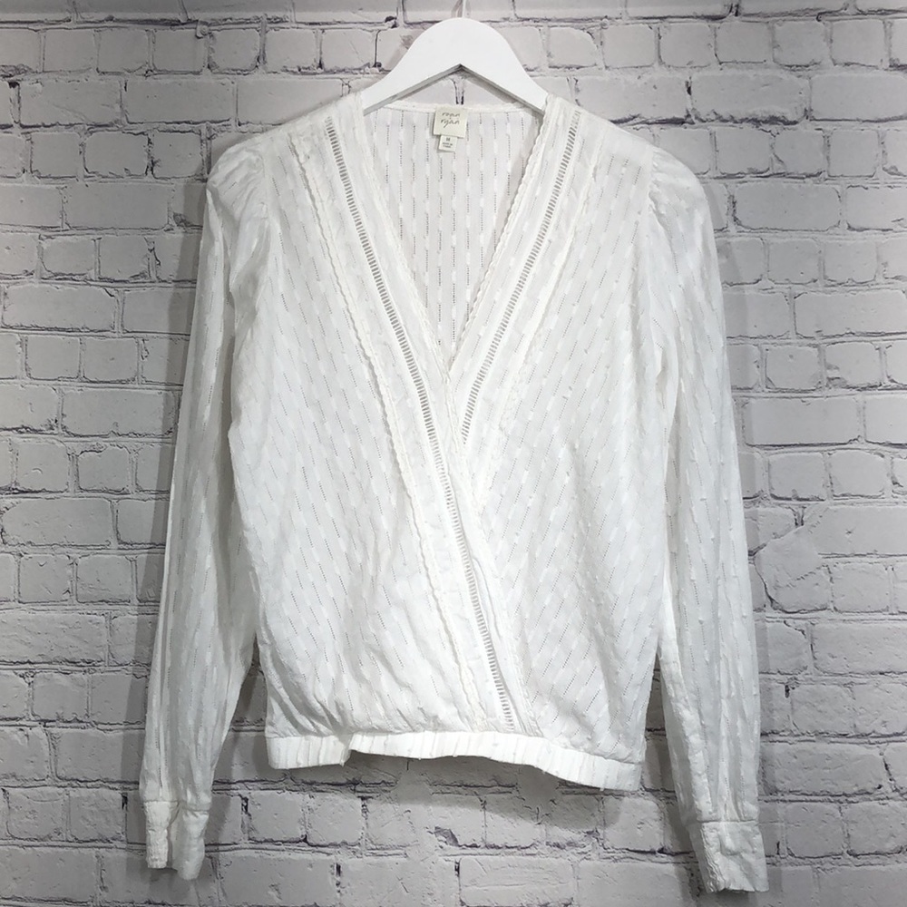 Roan + Ryan top white v-neck